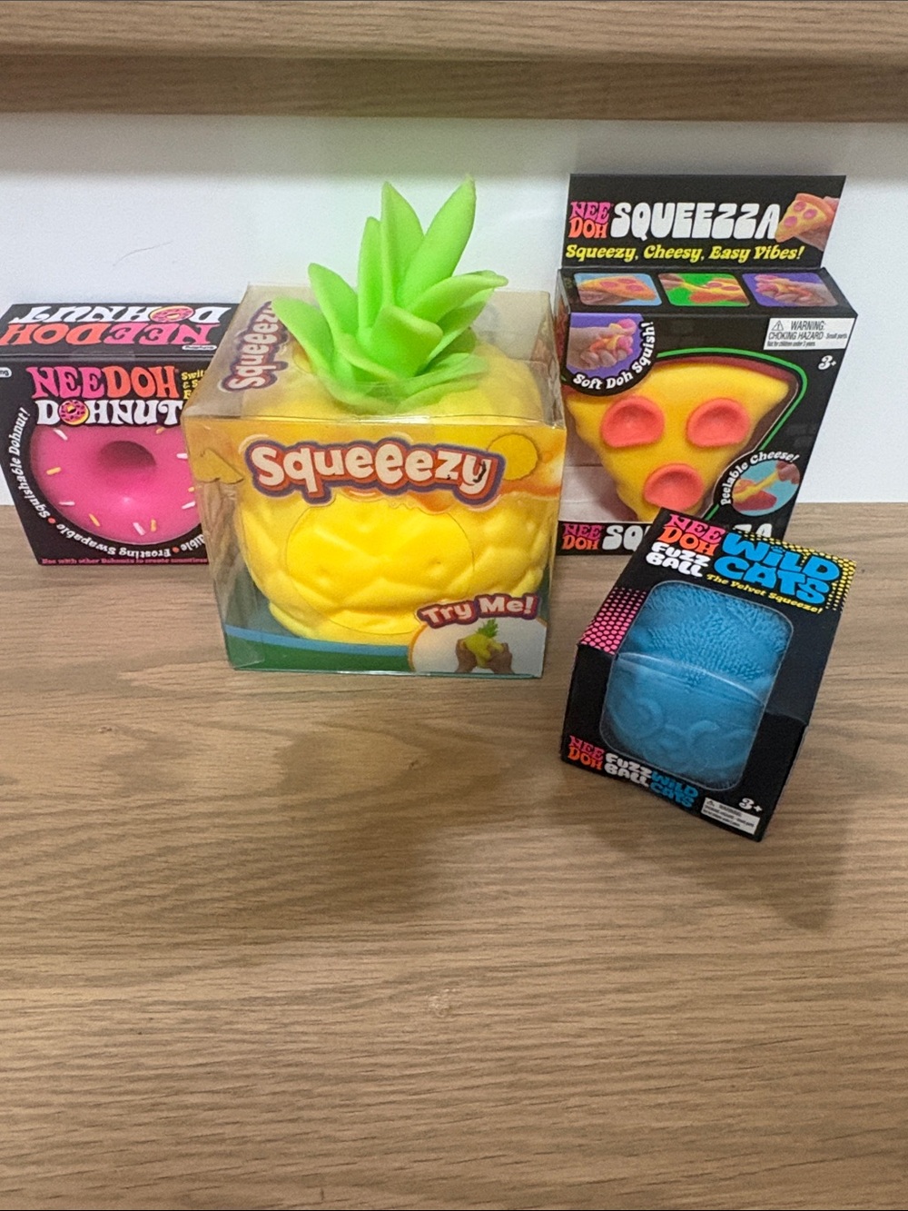 Schylling Needoh Wildcat, Squeeza Pizza, Dohnut & Sunnydays Jumbo Pineapple (US)